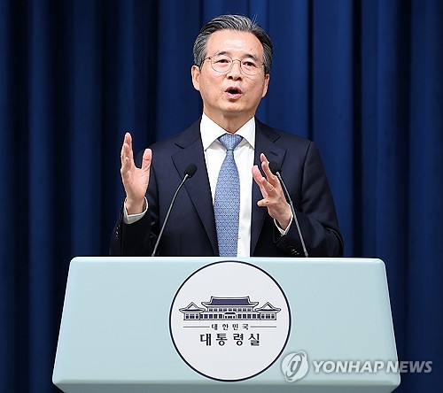 정책실장 "부동산 감독조직 신설 등 강력한 대책 발표할 것"_정지서