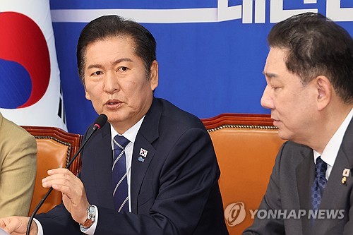 여야 국감 신경전…與 "내란잔재 청산"·野 "李정권 독재 저지"_온다예