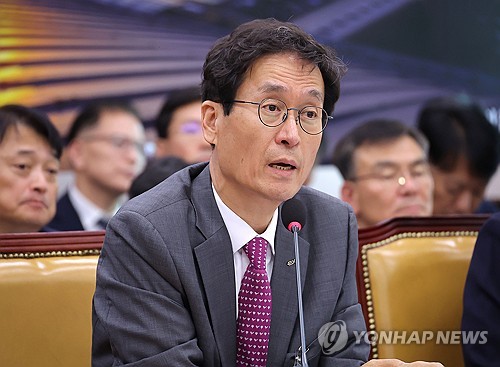 함진규 도로공사 사장 "고속도로 전 구간 자율주행 시범운행 허용"_한종화