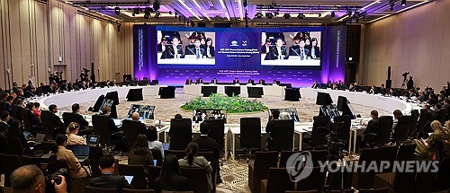 APEC 재무장관회의서 5개년 경협 로드맵 '인천 플랜' 만장일치 채택_박준형