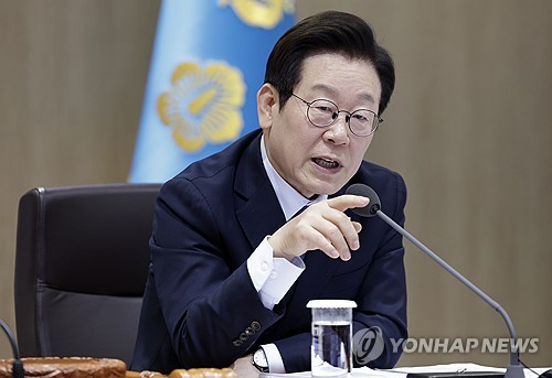 李대통령, 공공분야 산재 사망 강하게 질타…"책임자 엄히 책임물어라"_정지서