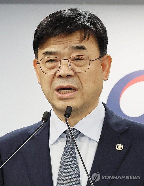 李대통령, '갭투자 논란' 이상경 국토차관 면직안 재가_황남경