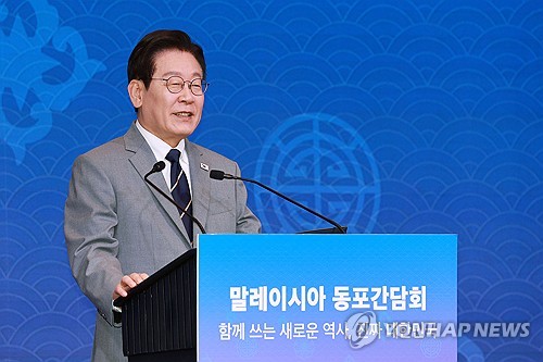 李대통령 지지율, '부동산 악재'에 2주째 하락…51.2%·1%p↓[리얼미터]_황남경