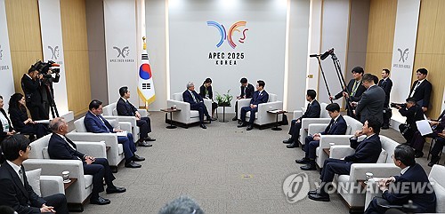 이재명 대통령, 젠슨 황 접견