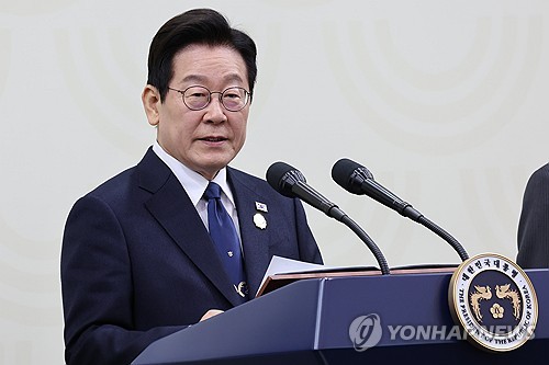 李대통령 "북미 관계 개선되면, 남북도 개선 길 열려"_정지서