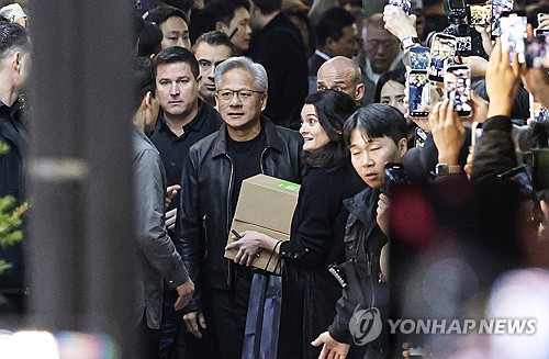 루프캐피털 "엔비디아 목표가 250→350달러 상향"_최진우