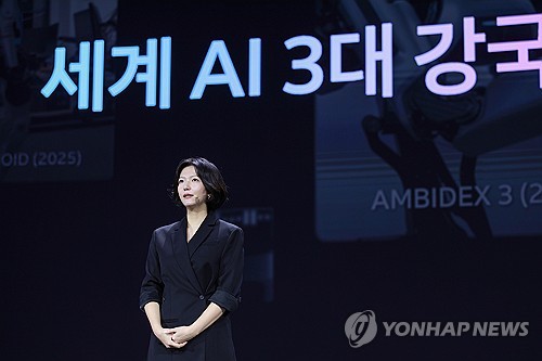 최수연 네이버 대표 "네이버파이낸셜, 나스닥 IPO 정해진 바 없다"(종합)_최정우