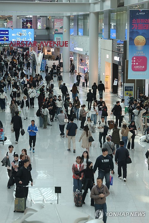 인천공항 면세점 '묘하다'…떠난 신세계도 인수한 현대百도 모두 흑자_변명섭