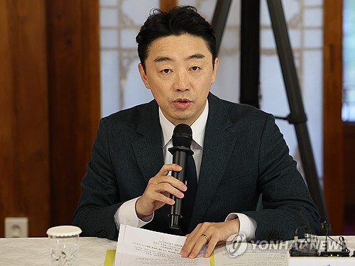 강훈식, 이번 주 UAE 찾는다…'K방산 세일즈'_온다예