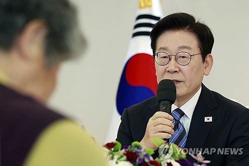 李대통령 "6대 분야 구조개혁으로 잠재성장률 반드시 반등시켜야"(종합)_온다예