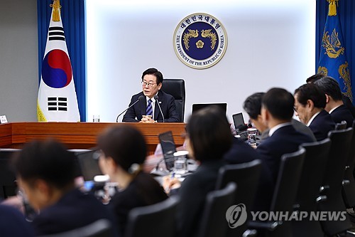 李대통령 "6대 분야 구조개혁으로 잠재성장률 반드시 반등시켜야"(종합2보)_온다예