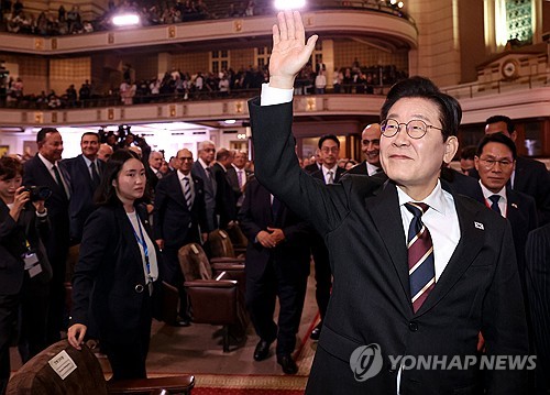 李대통령, G20 참석차 남아공行…프랑스·독일 정상회담도_정지서