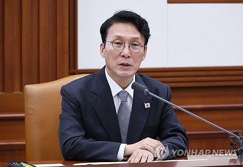 金총리 "헌법존중 TF, 내란 관련만 신속·비공개로…절제 필요"_정지서