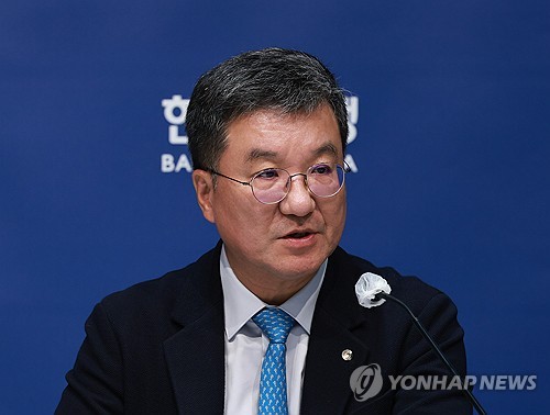 한은 "반도체 사이클, 예측 어려워…상·하방 리스크 모두 상존"(종합)_손지현