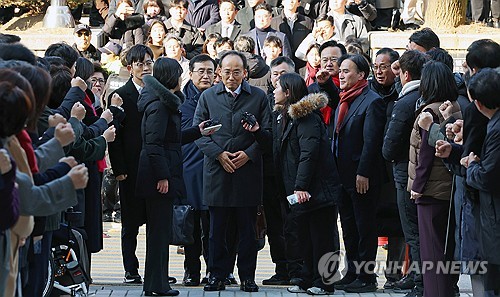 국민의힘 추경호 의원, 서울중앙지방법원 출석