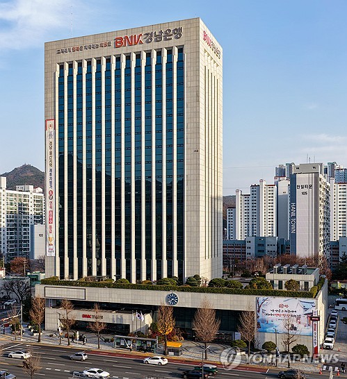 은행권, 금리상승에 자본성증권 발행 고심…증액 한도도 제한한다_한상민