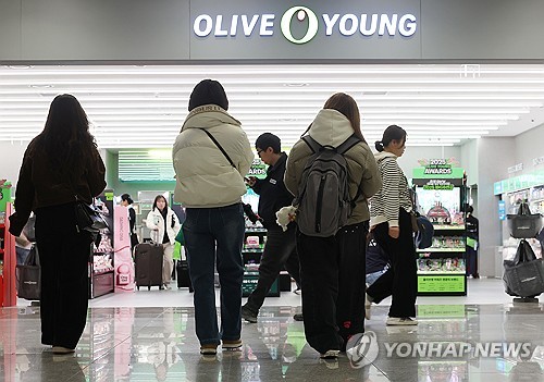 K뷰티 진출로 된 올리브영 글로벌몰, 3개년 매출 평균 70%↑_정수인