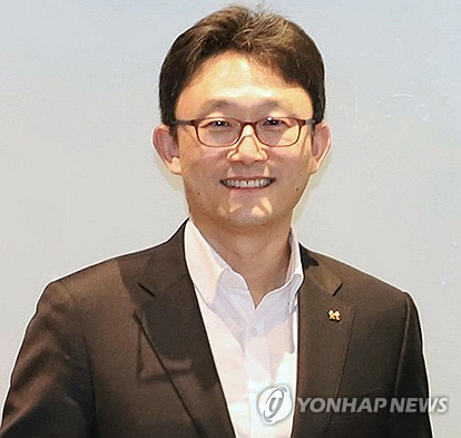 KT, 박윤영 대표이사 공식 선임…조직 쇄신 예고_최정우