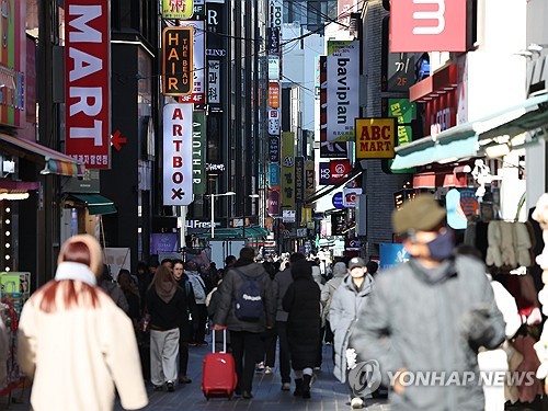 카드사, 개인사업자 대출금리 내렸다…포용금융 동참_허동규