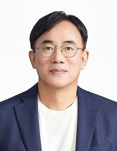 정철동 LGD 사장 "'일등 기술' 확보, 가장 큰 숙제"_유수진