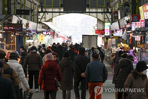 카드사, 소상공인 맞춤 햇살론 카드로 포용금융 앞장선다_허동규