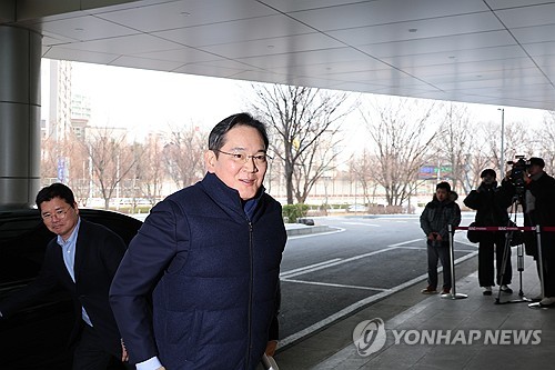 이재용, 천안 공장 찾아 HBM 직접 점검…기술 리더십 '박차'_한종화