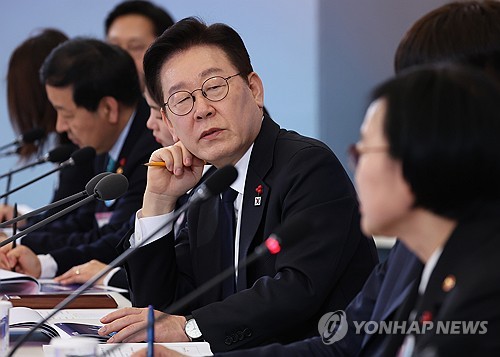 李대통령, 창업오디션 언급하며 "후반기 예산은 추경서 확보"_정지서