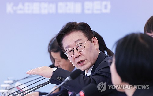 李대통령, "망국적 부동산 투기 편드는 이유 뭐냐" 언론 직격_정지서