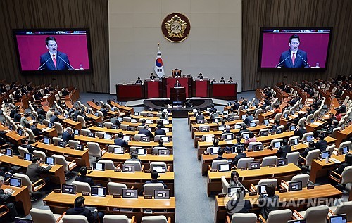 장동혁 "민생경제 해결책 논의하자"…李대통령에 영수회담 제안_온다예