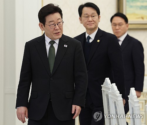 李대통령 "똘똘한 한 채로 갈아타기, 주거용 아니면 안하는 게 이익"_온다예