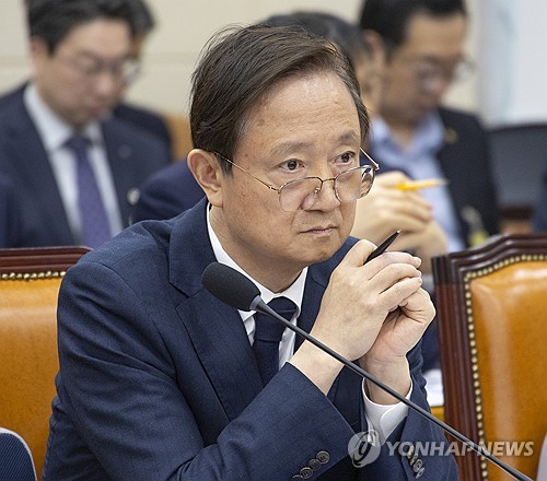 이찬진, 엘앤에프 계약 논란에 "실질적 허위 공시" 작심 발언…제도 개선 추진_박경은