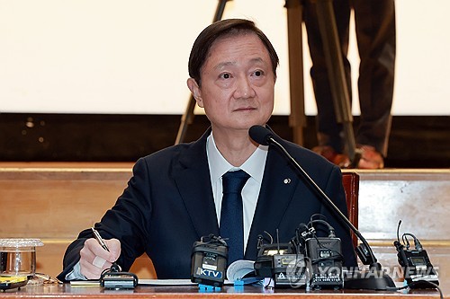 금감원, 금융지주 이사회 의장과 간담회 잠정 보류한 까닭_이현정