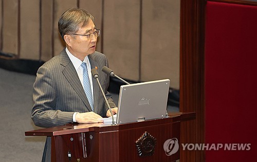 외교장관 "USTR, 비관세장벽 개선 없으면 관세 올려야 한다 해"_정지서