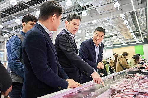 정용진 회장, 설 앞두고 트레이더스 구월점 방문