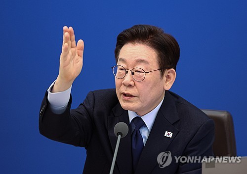 李대통령, 쿠팡 겨냥한 듯…"국회 위증 고발 사건 신속히 가려줘야"(종합)_정지서