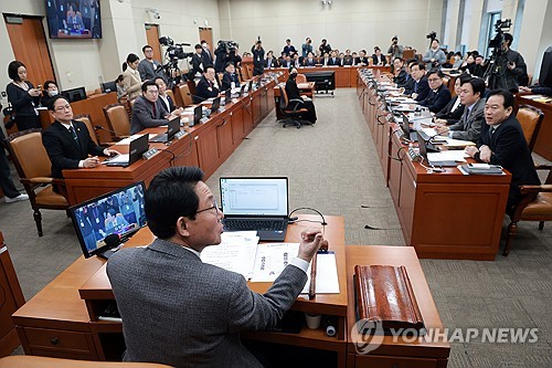 비공개로 전환되는 대미투자특별법 심사특위