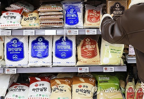 공정위, 설탕 담합 3사 과징금 990억 감면…"조사 협력 고려"_정수인