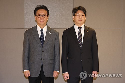 김민석 국무총리와 홍지선 국토부 2차관