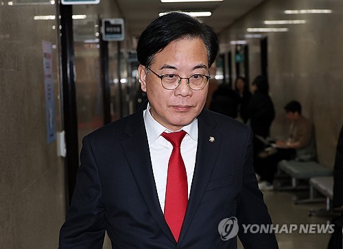 송언석 "尹 유죄에 책임통감…헌정질서 파괴 세력과 선 그을 것"_온다예