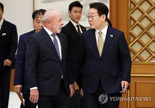 대화하는 한-브라질 정상