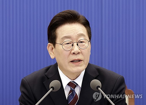 李대통령, 신속한 공급대책 추진 지시…"시간 너무 끌면 안 하는 것과 같아"_정지서