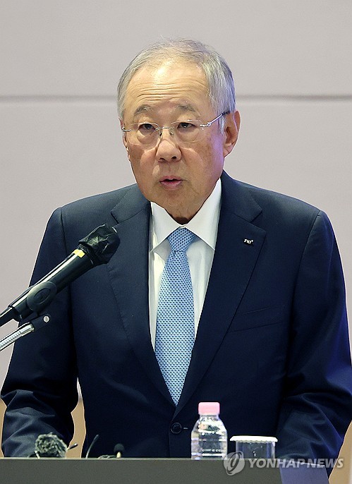 류진 한경협 회장 "창립65주년, 뉴 K-인더스트리 원년으로 삼아야"_정수인