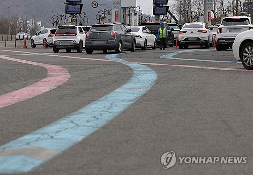 은행권, 중동 불안에 '비상대응체계' 전환…피해지원 '속도'_정원