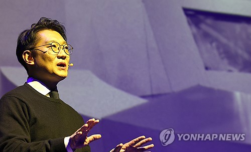 與김남준, 李대통령 檢개혁 지원사격…"저항강도 높이면 도움 안돼"_정지서
