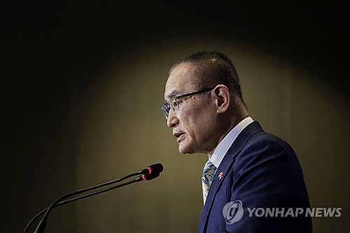 위성락 "원유·나프타 대체 수급처발굴 노력…현실적 국제공조 신중 검토"_정지서