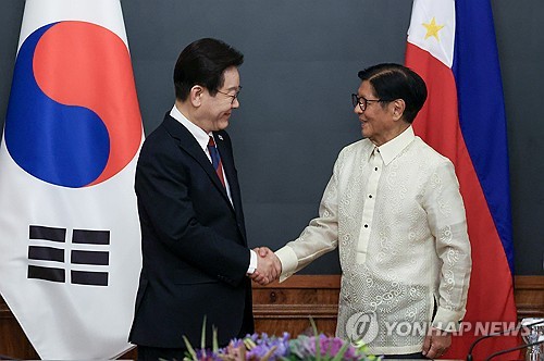필리핀 수감 '마약왕' 국내 송환…李대통령 외교성과 한달 만에 결실_정지서