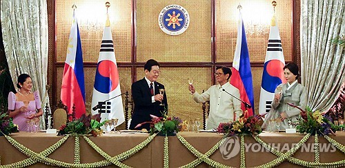 李대통령 "필리핀서 건조한 선박, 전 세계 누비게…조선업 공동 성장"(종합)_정지서