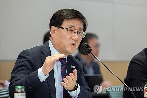김성환 기후장관 "태양광 발전, 에너지 대전환 핵심…민관 공동 추진"_윤은별