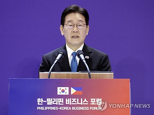 李대통령, 필리핀 조선 등 제조업 협력 주문…"새 기회에 과감히 투자"_정지서