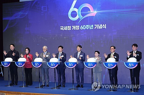 국세청장 "전 세계가 부러워하는 'K-AI 세정' 시대 열어갈 것"_최욱